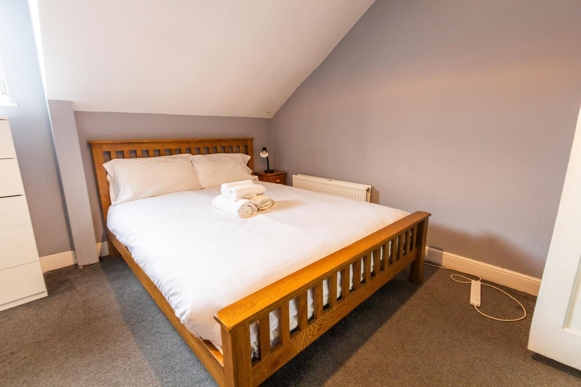 Homely Ensuite Room Near City Centre マンチェスター エクステリア 写真